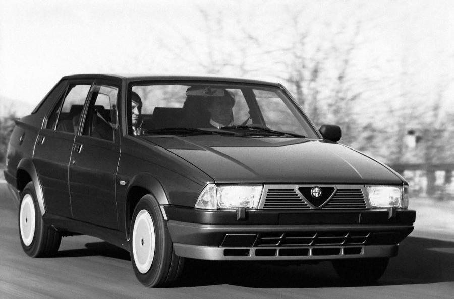  Alfa Romeo 75 Twin Spark 2.0 (162B) 1987 года  (фото 1 из 4)